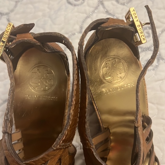 7 1/2 M Tory Burch s - Picture 3 of 6